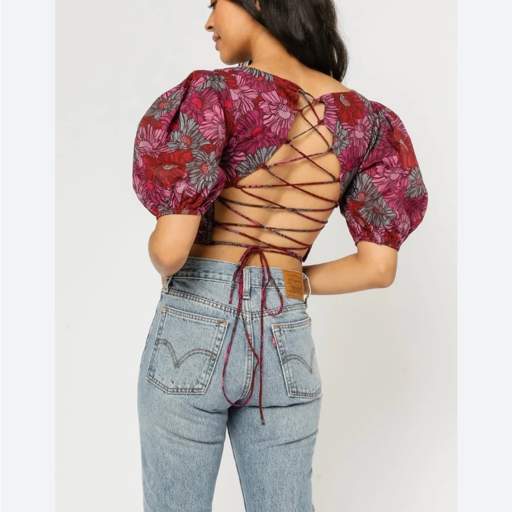 Magenta Floral Lace Up Back Top size Small